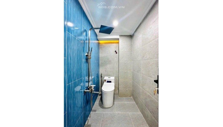 NHÀ 2PN, 2WC, 1 BẾP 1 PHÒNG KHÁCH CÓ BAN CÔNG RỘNG Đ.LÊ VĂN SỸ, P.1, Q.TÂN BÌNH, ĐXH, SHR, KD TỐT.