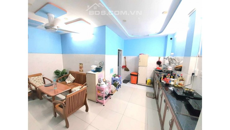 NHÀ LÔ GÓC KHU VIP NGUYỄN CỬU VÂN phường 17 Bình Thạnh, 3 BƯỚC RA HẺM XE TẢI  -----75M2 2 TẦNG ---- CHỈ 90TR/ M2