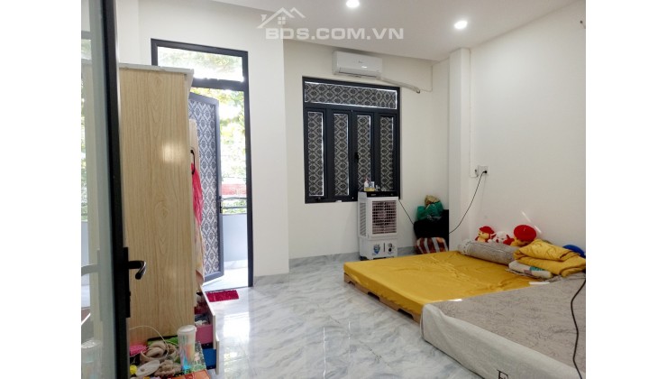 Bán gấp nhà 2 tầng mới đẹp View công viên mặt tiền Lý Đạo Thành Sơn Trà Đà Nẵng-Chỉ 4.3 tỷ