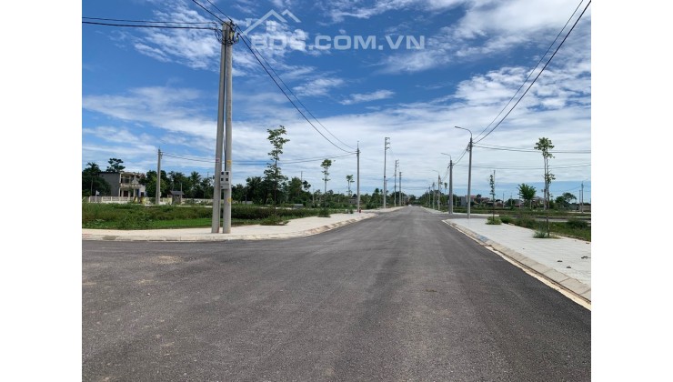 CHÍNH CHỦ BÁN NHÀ NGUYỄN CHÍ THANH - HUỲNH THÚC KHÁNG KHU PHÂN LÔ 62M2, 3 MẶT THOÁNG Ô TÔ ĐỖ, KD TỐT