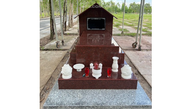 Đất huyệt mộ nghĩa trang tại Đức Huệ Long An, giá chỉ từ 33 triệu