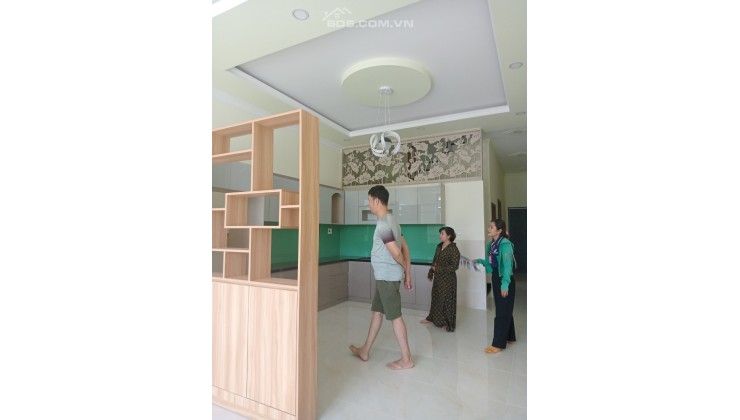 Bán gấp Nhà ở Khánh Bình Smatrthome .Mặt tiền DH418 Khánh Bình Tân Uyên Bình Dương