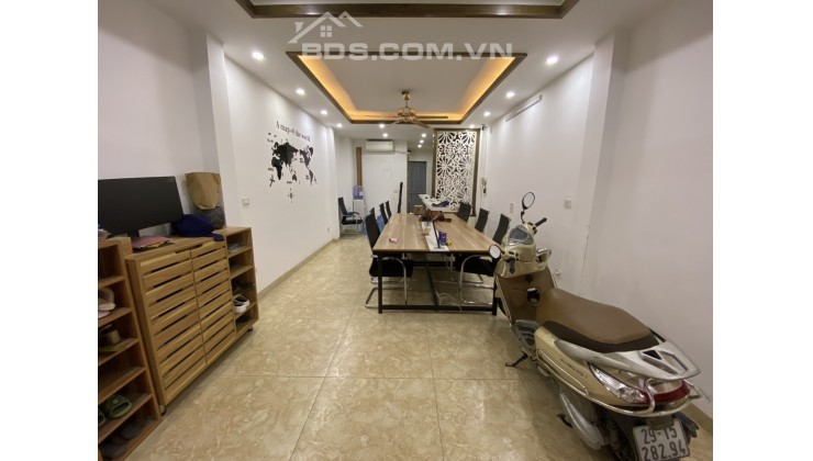 Cho thuê văn phòng, kho, bán hàng online ngõ Thái Hà, 50m2 x 2 tầng, ngõ ô tô