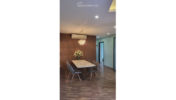 Hàng Hiếm ! FLC Phạm Hùng 94m2 3PN 2wc chỉ với 4 tỉ full NT 2 Mặt thoáng
0968396062