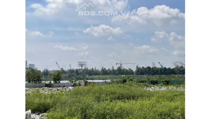 CHO THUÊ KHUÔN ĐẤT 10.000M2 NGAY TRUNG TÂM QUẬN 2 - GIÁ: 15000/ 20000/ 25000Đ/M2