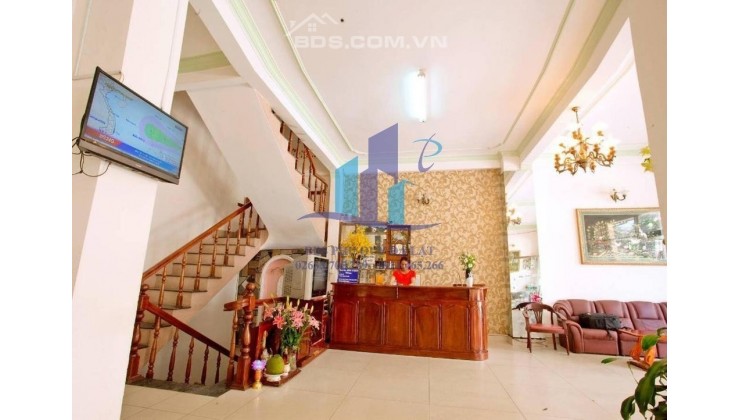 Khách sạn VIP khu Hòa Bình