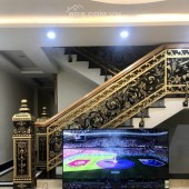 Mô tả: Diện Tích 4x6 Mặt tiền Kinh Dương Vương. Vị trí kinh doanh đỉnh. kết cấu: 4 tầng BTCT kiên cố, 3 PN 4 VS. Nhà đẹp ở ngay. Công năng: Ở gia đình, Kinh doanh, văn phòng công ty, kinh doanh onl,... NHÀ KHÔNG LÀM SỔ ĐƯỢC MUA BÁN CÔNG CHỨNG VI BẰNG Liên