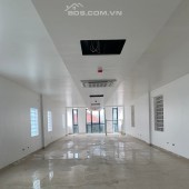 BUILDING 8 TẦNG THANG MÁY 176M2 CHỦ CẦN BÁN GẤP 32 TỶ