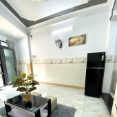 NHÀ ĐẸP CÔNG VIÊN LÀNG HOA- QUANG TRUNG- XE HƠI ĐẬU CỬA – NHỈNH 3 TỶ - NỞ HẬU