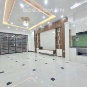 NHÀ ĐẸP  Ô TRÁNH 20M  – XÁCH VALY Ở NGAY KHƯƠNG TRUNG 42M2- 5.7 TỶ