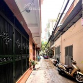 Hào Nam CÓ BÁN NHÀ 40m-5T-oto đỗ cửa, 5.5  tỷ. TTQ.Đống Đa