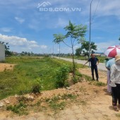 Sầm Sơn - Thanh Hóa 125m2 mặt đường duyên hải ven biển 1,95 tỷ Khu Đấu Giá Đồng Bông