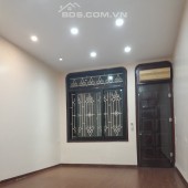 Cho thuê nhà riêng ngõ 94 Ngọc Khánh, Ba Đình, nhà rất đẹp mới