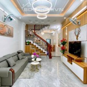 BÁN NHÀ MỚI VỊ TRÍ HIẾM 5 TẦNG XE HƠI CHẠY 41(4x11) Phạm Viết Chánh F19 9TỶ