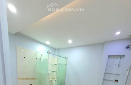 DÒNG TIỀN 8 TRIỆU - HẺM BA GÁC - TRUNG TÂM BÌNH THẠNH -  NHỈNH 3 TỶ