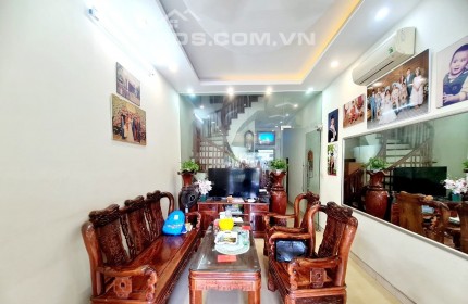 BÁN NHÀ PHỐ CÁT LINH ĐỐNG ĐA CỰC GẦN PHỐ 2 MẶT THOÁNG 43M 5T MT 5M 5.5 TỶ