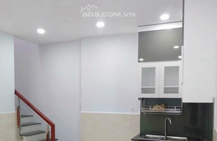 CÁCH HẺM Ô TÔ 10M - TRẦN BÌNH TRỌNG - TẶNG TOÀN BỘ NỘI THẤT GIÁ TRỊ - NHỈNH 3 TỶ - NỞ HẬU TÀI LỘC