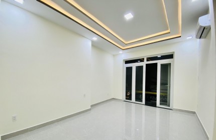 Bán nhà HXH Bình Sơn Long Thành, 40m2, nhà đẹp, BTCT