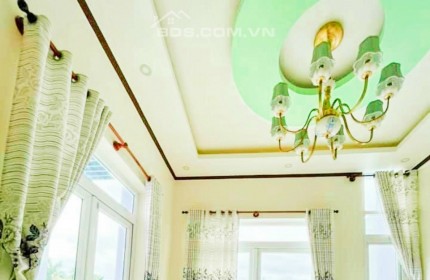 Bán nhà mẫu biệt thự hẽm 75 võ trường toản