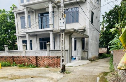 CC cần bán 45m Ninh Cầm Tân Dân đường ô tô vào đất Qtam LH 0963379893