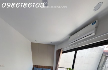 Bán CCMN tặng xe hơi, DT 60m2 full nội thất đẹp