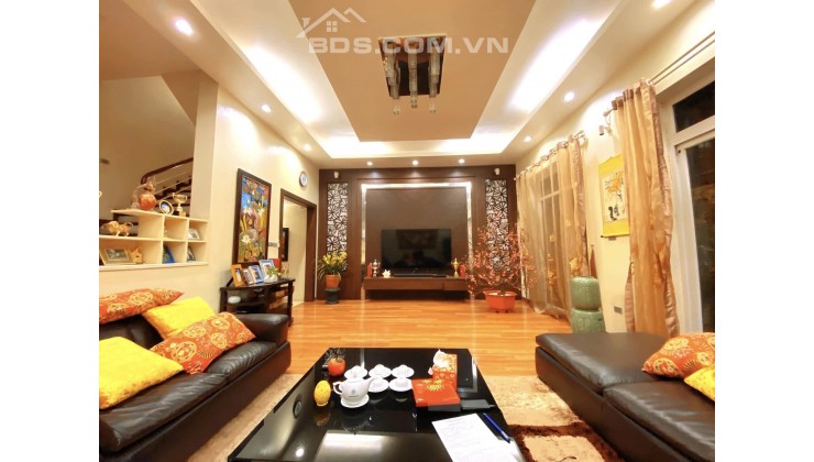 Bán nhà Tổng Cục 5 Tân Triều Thanh Trì 60m2 thô, view vườn hoa