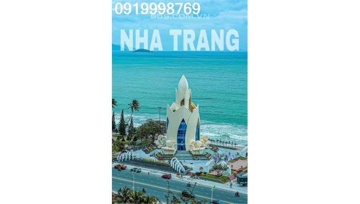 Chuyển nhượng mảnh đất góc 2 mặt tiền rất đẹp đối diện Trung tâm thương mại tại Lê Hồng Phong 1, Nha Trang.