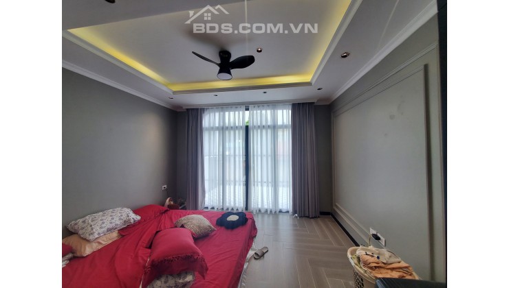 Bán nhà Vũ Tông Phan 40m2 6T thang máy 6.5 tỷ ngõ nông, chính chủ