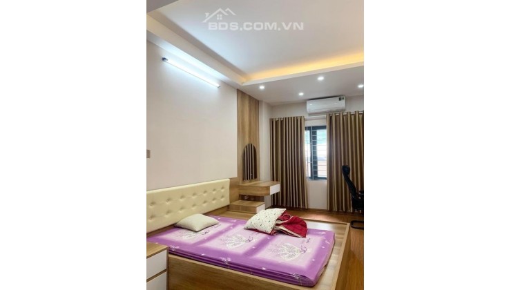 NHÀ MỚI FULL NỘI THẤT CHỦ NHÀ ĐỂ LẠI 30m2 chỉ hơn 4 tỷ mặt Khương Đình