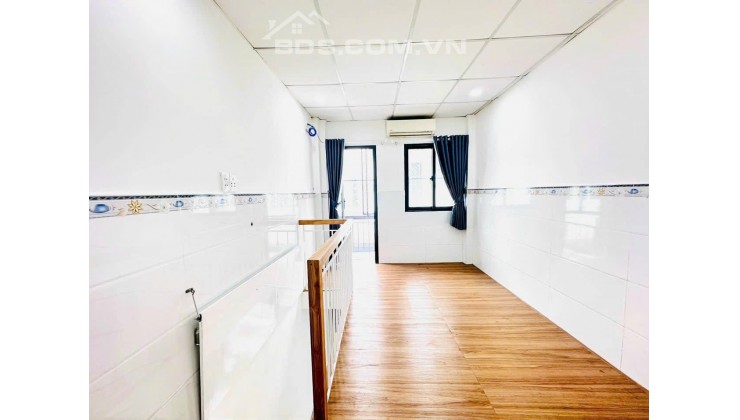 LÊ QUANG ĐỊNH BÌNH THẠNH CHỈ CÓ 2T NHÀ ĐẸP VUÔNG VẮN