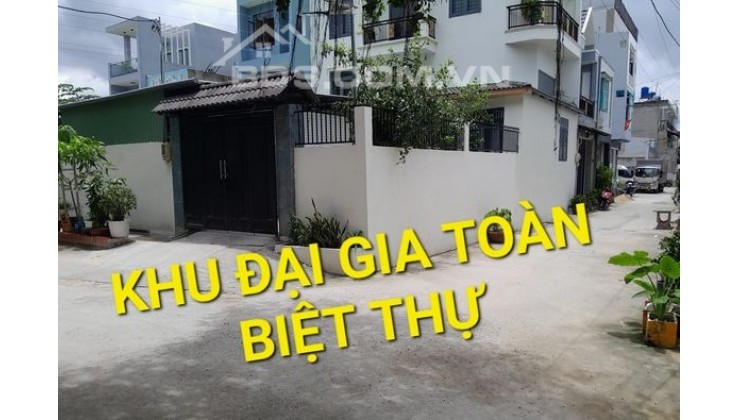 Nhà MTKD giá trong Hẻm 59m2 có 4 tỷ Thới Tam Thôn Hóc Môn TPHCM - Bán