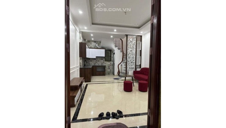 HOT! NHỈNH 3 TỶ CÓ NGAY NHÀ TRUNG TÂM VĂN QUÁN , 31M2 NHÀ 5 TẦNG ,