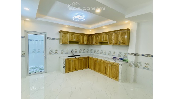 Bán nhà, Quang Trung, Phường 8, Gò Vấp, hẻm ô tô 6m, 52m2, 3.5x15, 3 tầng, giá 4.7 tỷ.