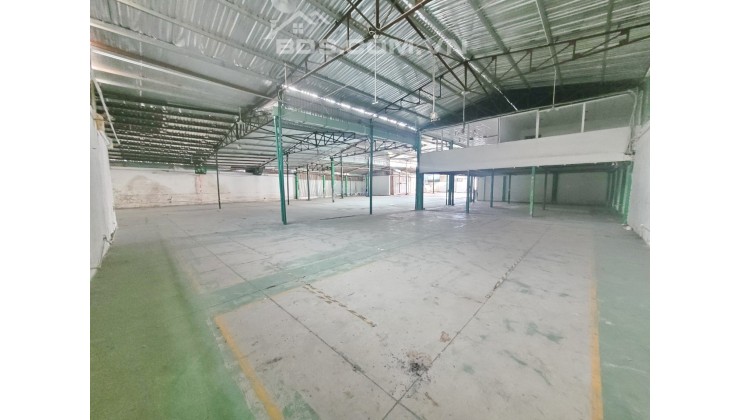 Cho thuê kho 1600m² mặt tiền Đường Số 25 Tân Quy Quận 7