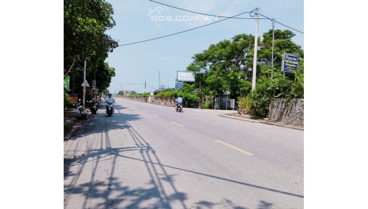 Bán đất 5.000m2, mặt tiền 70m mặt đường 32, giá 4tr/m2