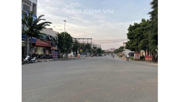 Cần bán gấp lô đất 67m thôn Cánh Chủ, xã Bình Yên, huyện Thạch Thất, Tp Hà Nội