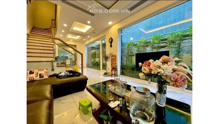 BÁN LỖ NHÀ CỔ NHUẾ GẦN 40M2 Ô TÔ ĐỖ CỬA GIÁ CHỈ 4 TỶ