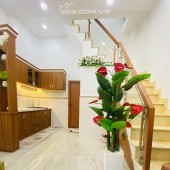 Bán Nhà Gấp Vườn Lài, Tân Phú, 21m2, 2 Tầng, Chỉ 3.05 Tỷ TL
