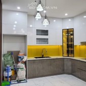 Bán nhà phố Pháo Đài Láng, 30m ô tô tránh, 2 thoáng, nhà đẹp, 60m, 3PN, nhỉnh 6 tỷ