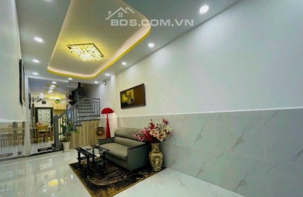 BÁN NHÀ -OTÔ tránh –kinh doanh -XUÂN ĐỈNH - gần chợ - 58M 5TẦNG 8.2T