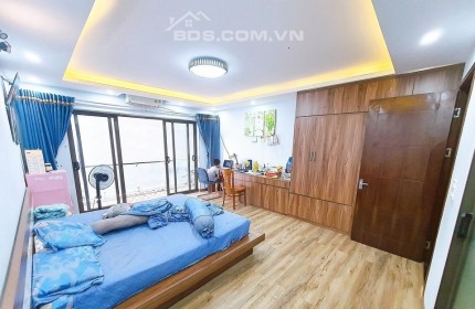 Cần bán nhà phố Tôn Đức Thắng 45m2 đẹp hiếm giá nhỉnh 4 tỷ - gần ngã 6 Ô Chợ Dừa