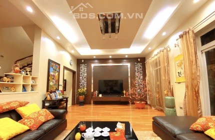 Bán nhà Tổng Cục 5 Tân Triều Thanh Trì 60m2 thô, view vườn hoa