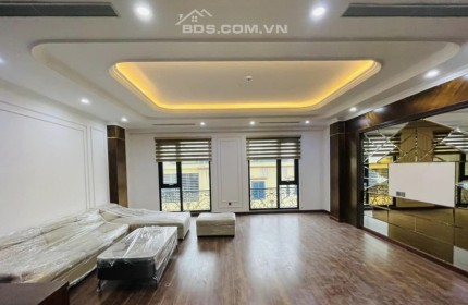 Bán tòa 8T đường Hoàng Quốc Việt, 80m2, MT6m, phân lô, hầm, TM, ô tô tránh, tiện VP, Spa.