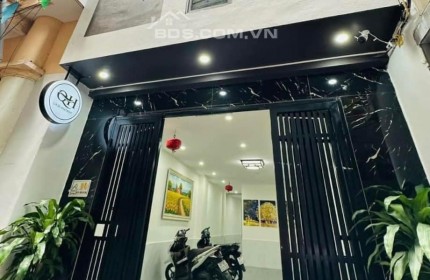 BÁN GẤP TOÀ ngôi nhà CCMN TRẦN THÁI TÔNG, CẦU GIẤY, DOANH THU 120 TRIỆU, 20 nơi KHÉP KÍN, FULL NỘI THẤT, 16,5 TỶ