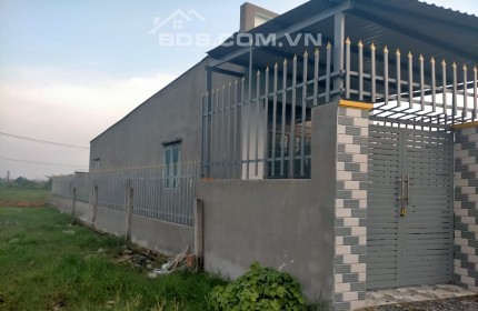 BÁN CĂN NHÀ CẤP 4 mới mẻ xây dựng 5X25M, giá thấp, ĐẸP, CAM KẾT HÀNG HIẾM