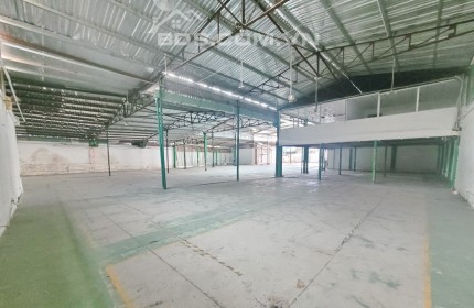 Cho thuê kho 1600m² mặt tiền Đường Số 25 Tân Quy Quận 7