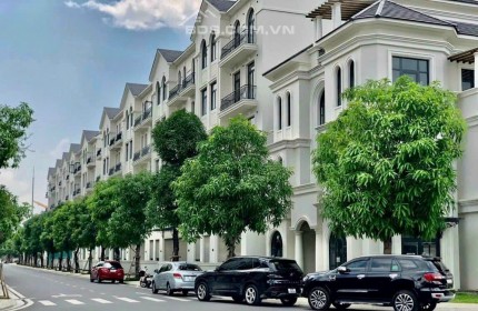 NHÀ PHỐ VINHOMES GRAND PARK - CHỦ BÁN GẤP - TẶNG 4-5 tỷ - DTĐ: 144 m2 (8x18)-DTXD: 498m2