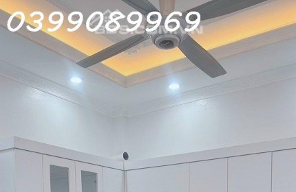 BÁN NHANH NHÀ MỚI 4 TẦNG - VUÔNG ĐẸP - Ô  TÔ ĐỖ CỬA  - GIÁ THU HỒI VỐN - 35m2x 4T x 2.18 tỷ