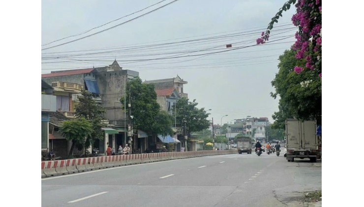Bán 120m đất tặng nhà 2,5 tầng tại Sơn Lộc, phố chùa thông , chỉ 2,3 tỷ, đối diện viện quân y, Kd