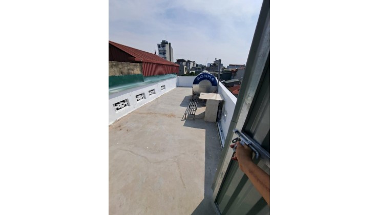 Nhà mới đẹp khu vực Đống Đa, ngõ Trung Tả 34m2 x 5 tầng giá 3.35 tỷ